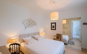 Les Suites d'Aliénor-Suite Acanthe